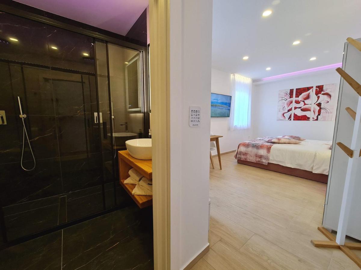 Restaurant & Apartments Getaway Pri Kobalu فيبافا المظهر الخارجي الصورة