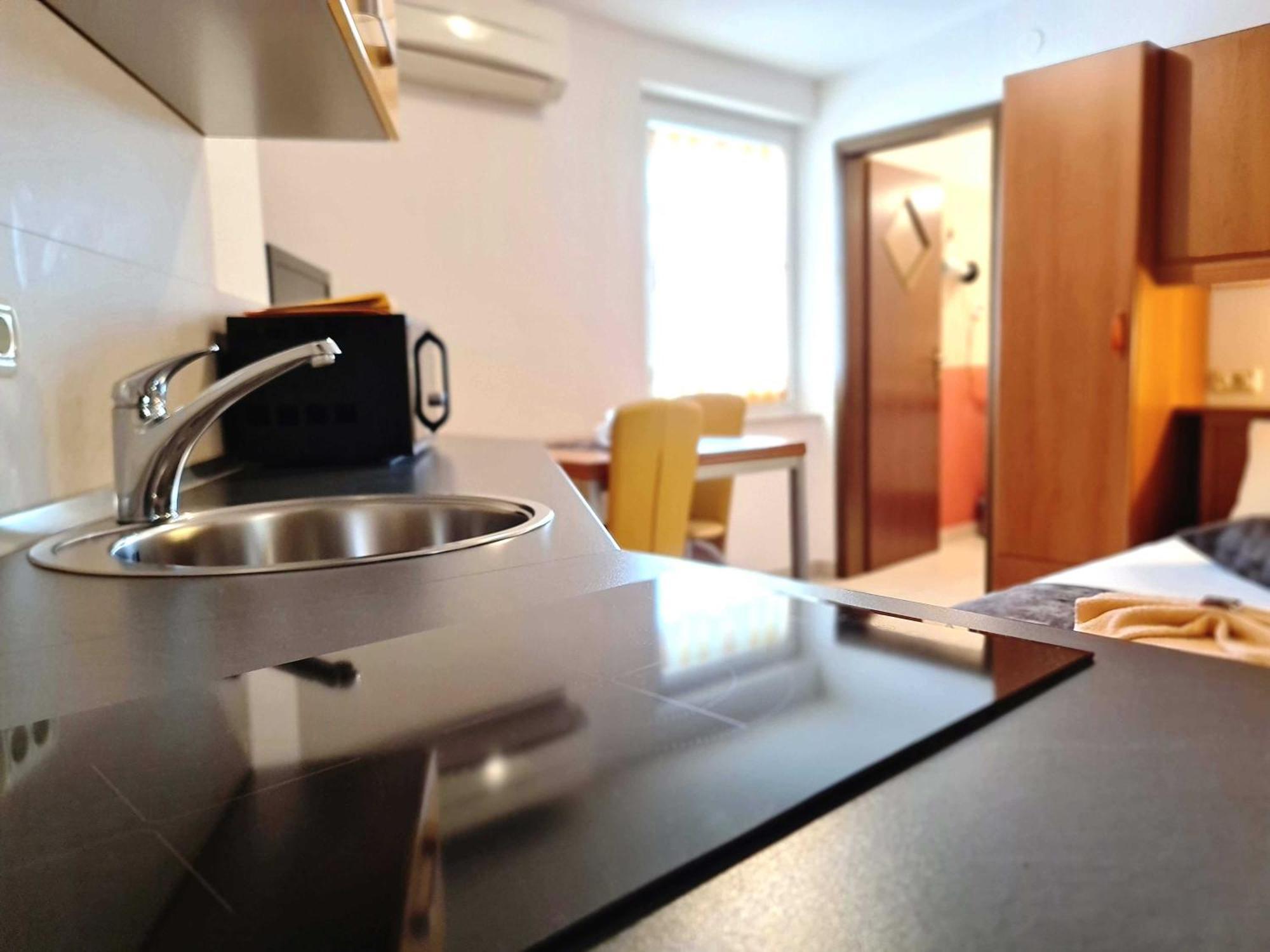 Restaurant & Apartments Getaway Pri Kobalu فيبافا الغرفة الصورة